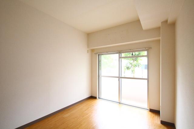 居室・リビング　居室　※同物件・同仕様画像