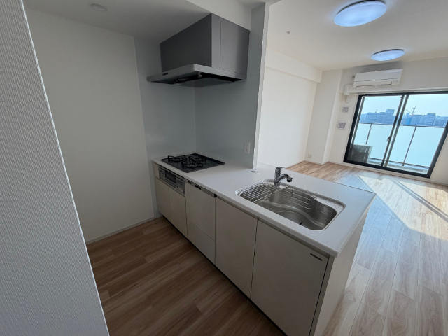 キッチン　１５０３号室の写真になります。