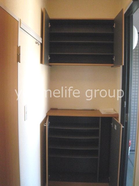 玄関　現況優先