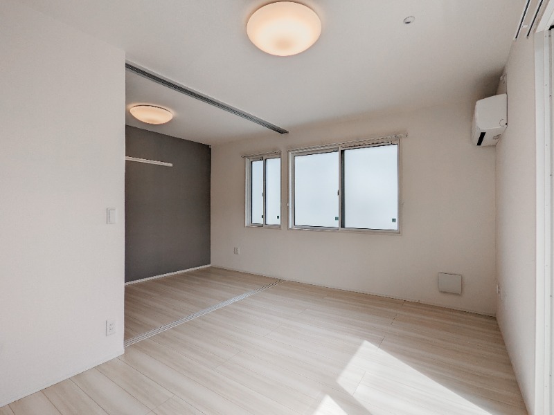 居室・リビング　図面と現状に相違がある場合には現状を優先