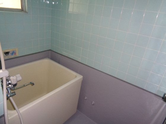 バス・シャワールーム　※別室の写真を使用しております※