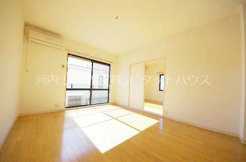 居室・リビング　ＬＤＫ１４帖