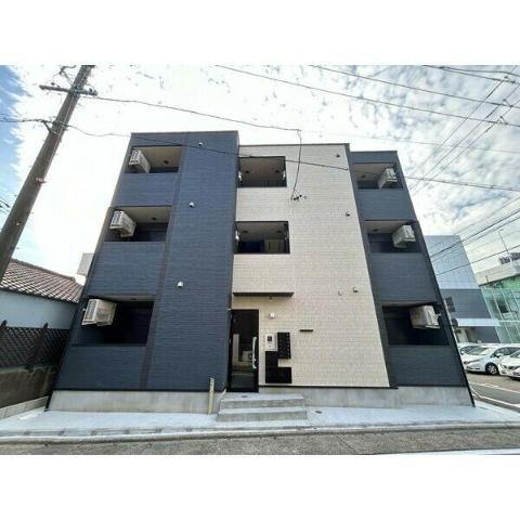 建物外観　外観写真（昼）