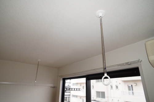 その他設備　室内物干し機