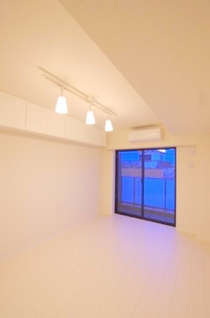 居室・リビング　同仕様写真