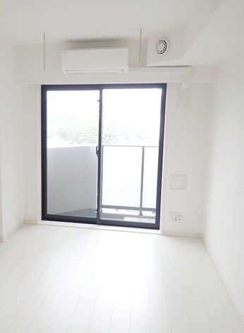 居室・リビング　別タイプのお部屋です