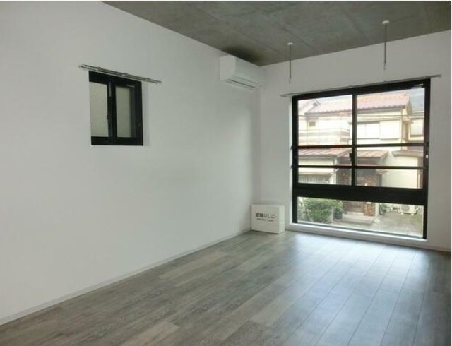 居室・リビング　居室