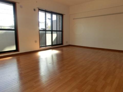 居室・リビング　リビング