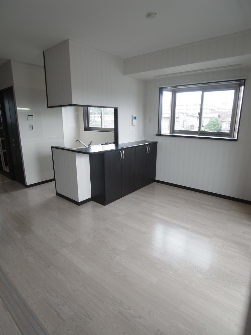 居室・リビング　12.1帖の広々LDK