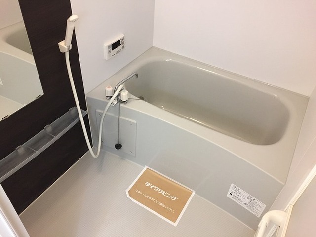 バス・シャワールーム　浴室