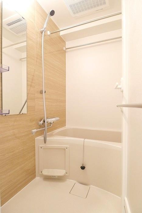 バス・シャワールーム　風呂