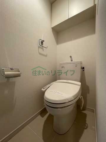 トイレ　別部屋の参考写真です