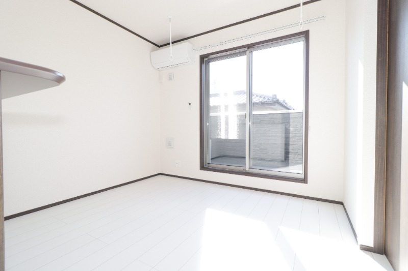 居室・リビング　図面と現状に相違がある場合には現状を優先