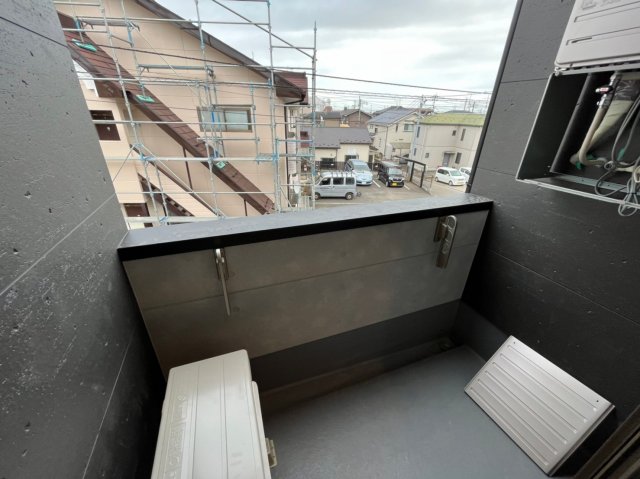 バルコニー　物干しスペースもあり※同シリーズ物件の参考写真になります