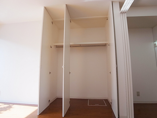 収納　クローゼット広々としてます