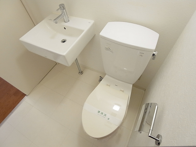 トイレ　トイレ