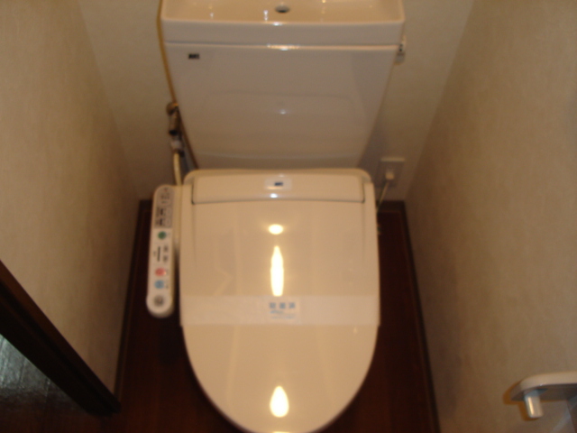 トイレ　シャワー付トイレ