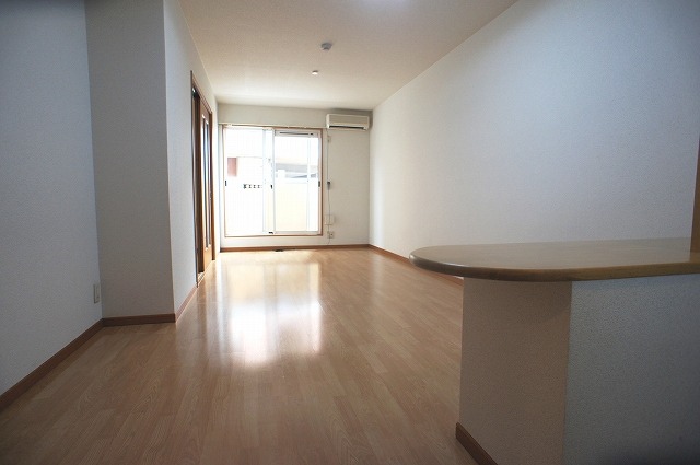 居室・リビング　別号室