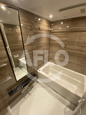 バス・シャワールーム　RJR堺筋本町タワー　浴室