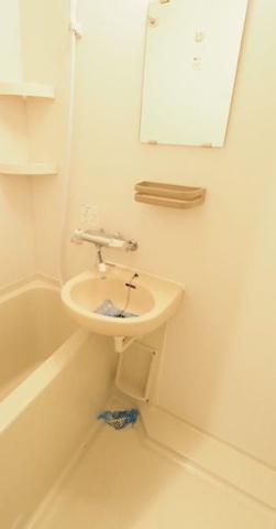 洗面設備　※同じタイプ別号室参考写真 　現状優先