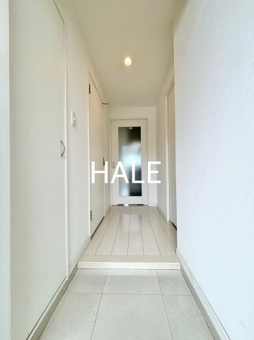 玄関　※同建物別部屋