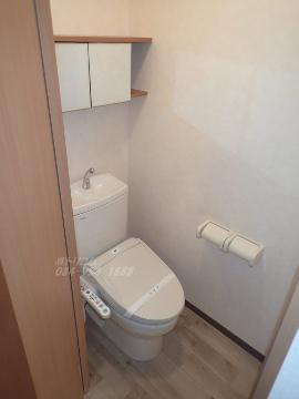 トイレ　シャワー付トイレ