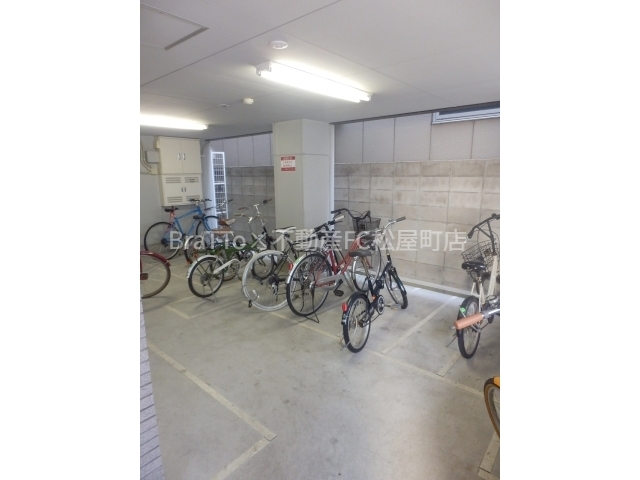 その他共有部分　マンション共用部分（駐輪場）