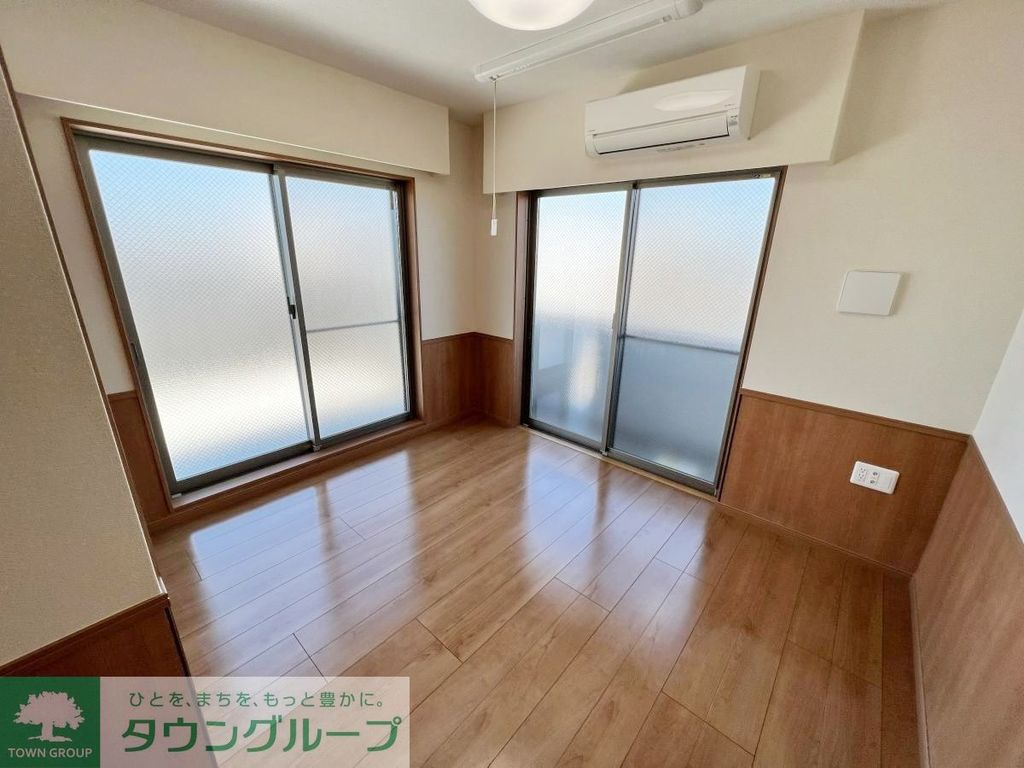 居室・リビング　※別号室参考写真です※