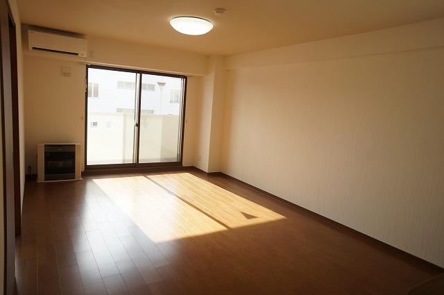 居室・リビング　リビング１