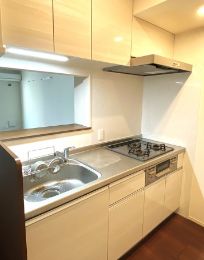 キッチン　お料理しやすいキッチンです