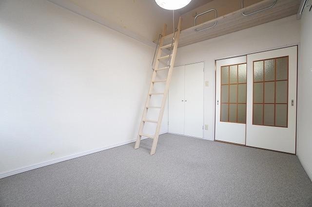 居室・リビング　別号室