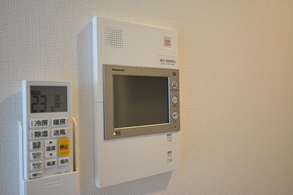 セキュリティ　カメラ付インターホン