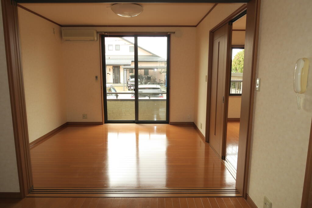 居室・リビング　洋室