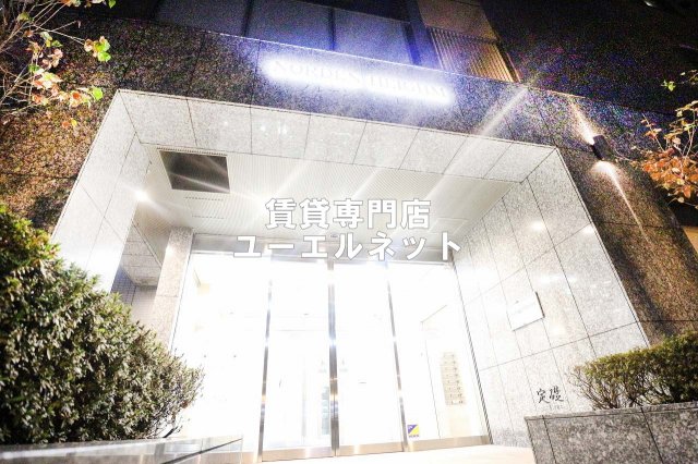 建物外観　シンプルで洗練されたデザインが毎日の暮らしに心地よさをプラス