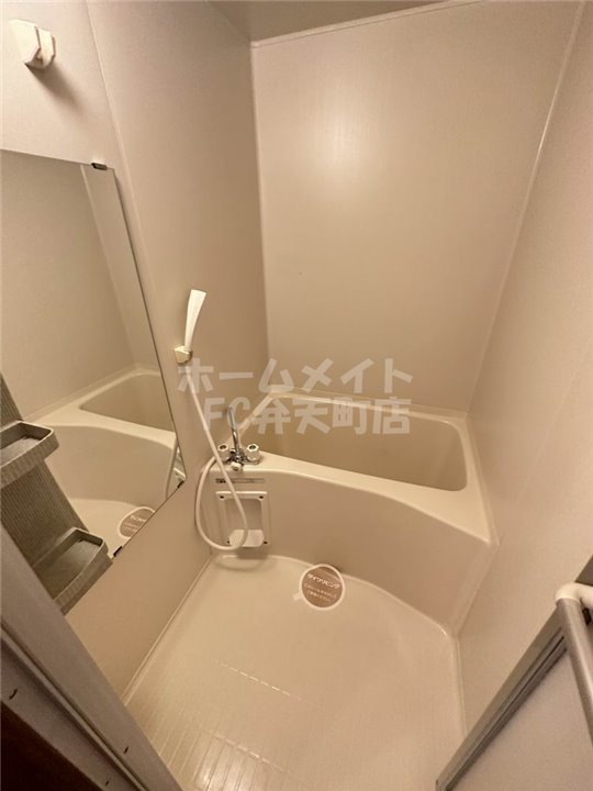 バス・シャワールーム　お風呂です