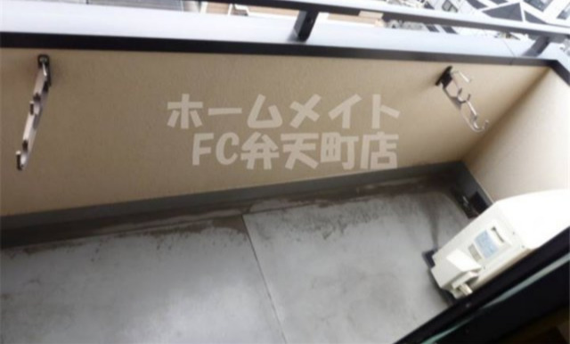 バルコニー　バルコニーがあります