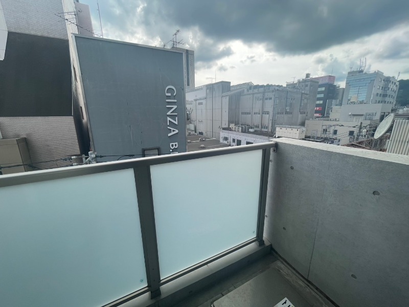 バルコニー　バルコニー