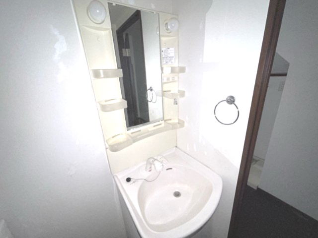 バス・シャワールーム　お風呂で日々の疲れを落としましょう