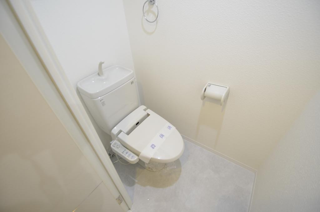 トイレ　シャワー付トイレ