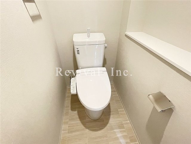 トイレ　シャワートイレでございます