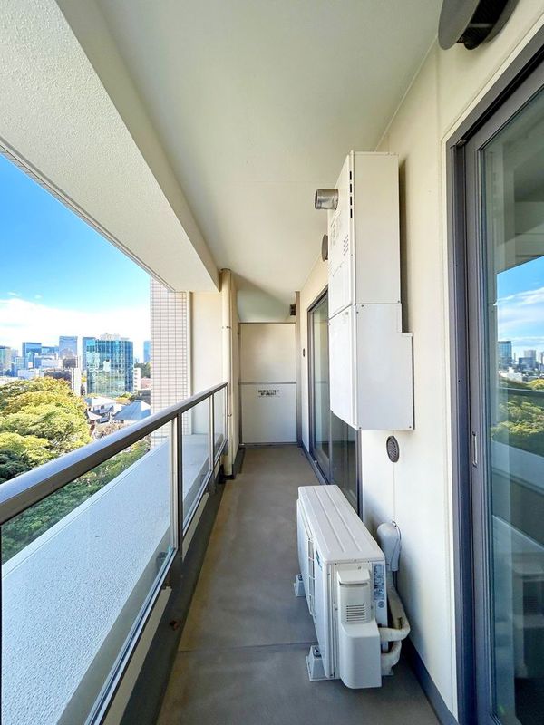 バルコニー　※別部屋の参考写真です。