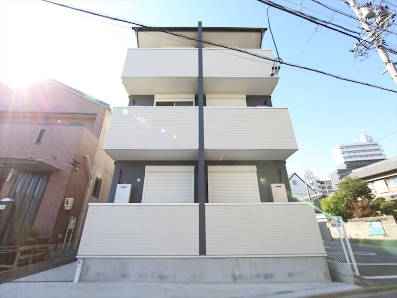 建物外観　外観　オートロック付　宅配ＢＯＸ　インターネット無料