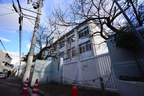 中学校　大阪市立松虫中学校（中学校）まで739m
