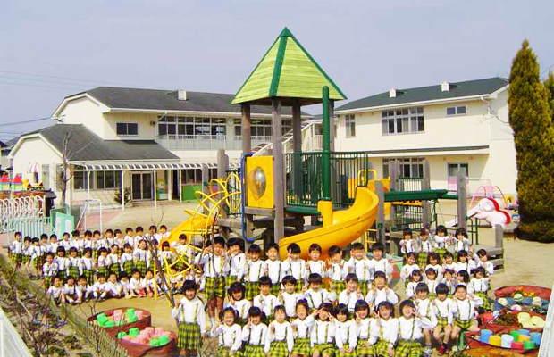 幼稚園・保育園　若松青葉幼稚園（幼稚園・保育園）まで793m