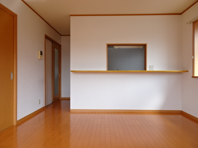 居室・リビング　２０１号の東面に窓はありません※同タイプ参考写真