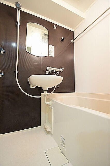 バス・シャワールーム　（別タイプ参考写真）ルーブル練馬弐番館　練馬区豊玉中２