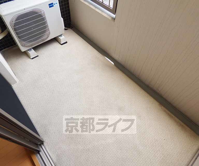 バルコニー　広々バルコニーです。