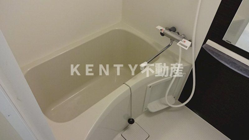 バス・シャワールーム　日々の疲れを癒すお風呂付です