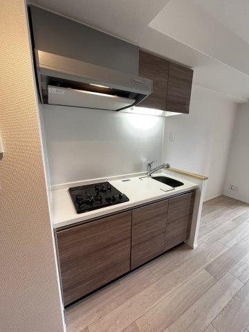 キッチン　レオンコンフォート本町東III　システムキッチン