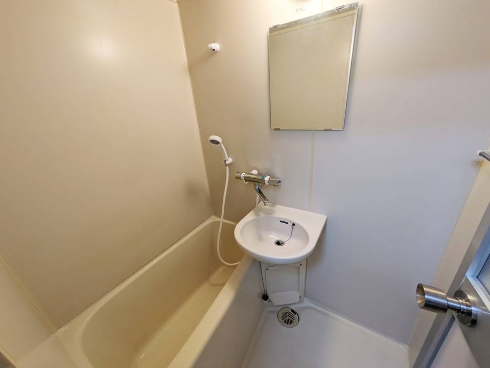 バス・シャワールーム　浴室